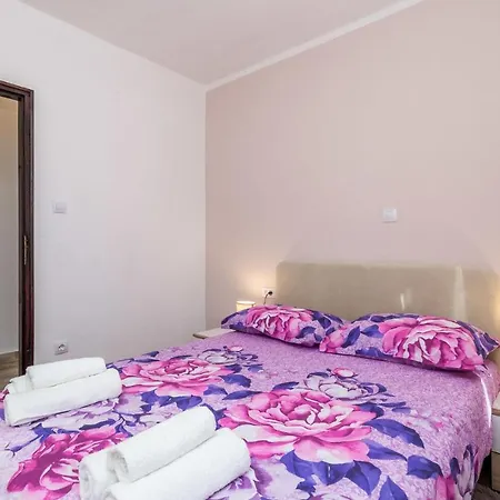 Awesome Apartment In Rijeka With 3 Bedrooms And Wifi * Rijeka